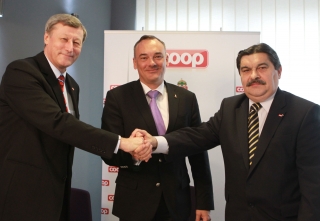 A MOB és a COOP együttműködési megállapodás aláírása 