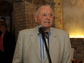 A főszervező dr. Konrád János