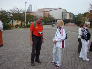 Az olimpiai falu nemzetközi főterén