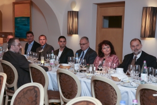 Facskó István (Samsung), Storcz Botond, Gazda Pál (GE), Hülvely István (Hunguest), Péli Árpád (Magyar Posta Biztosító) és felesége 