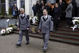 Leyrer Richárd urnája...