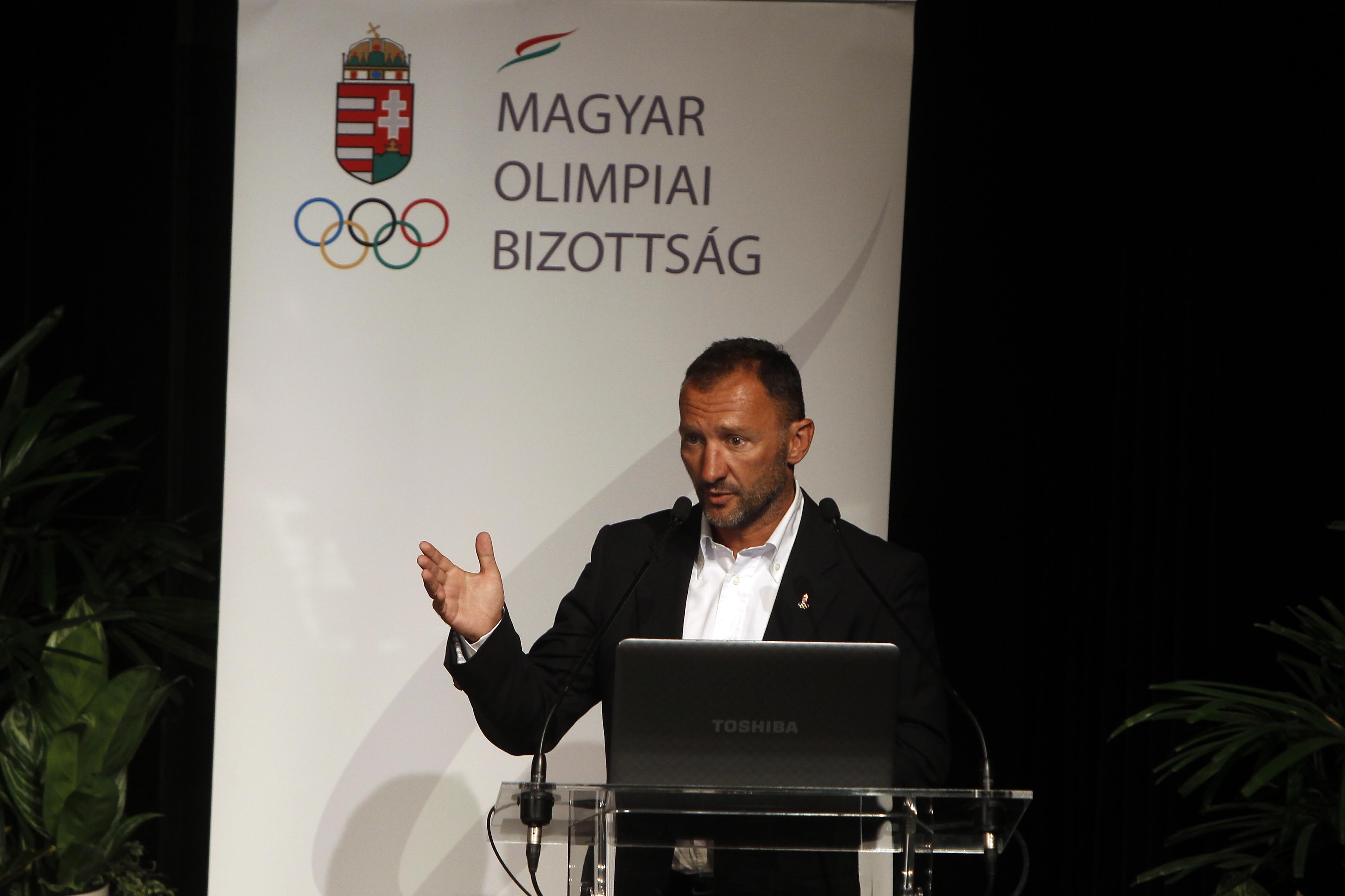 Kovács István olimpiai bajnok ökölvívó, az Olimpiai Védnöki Testület tagja