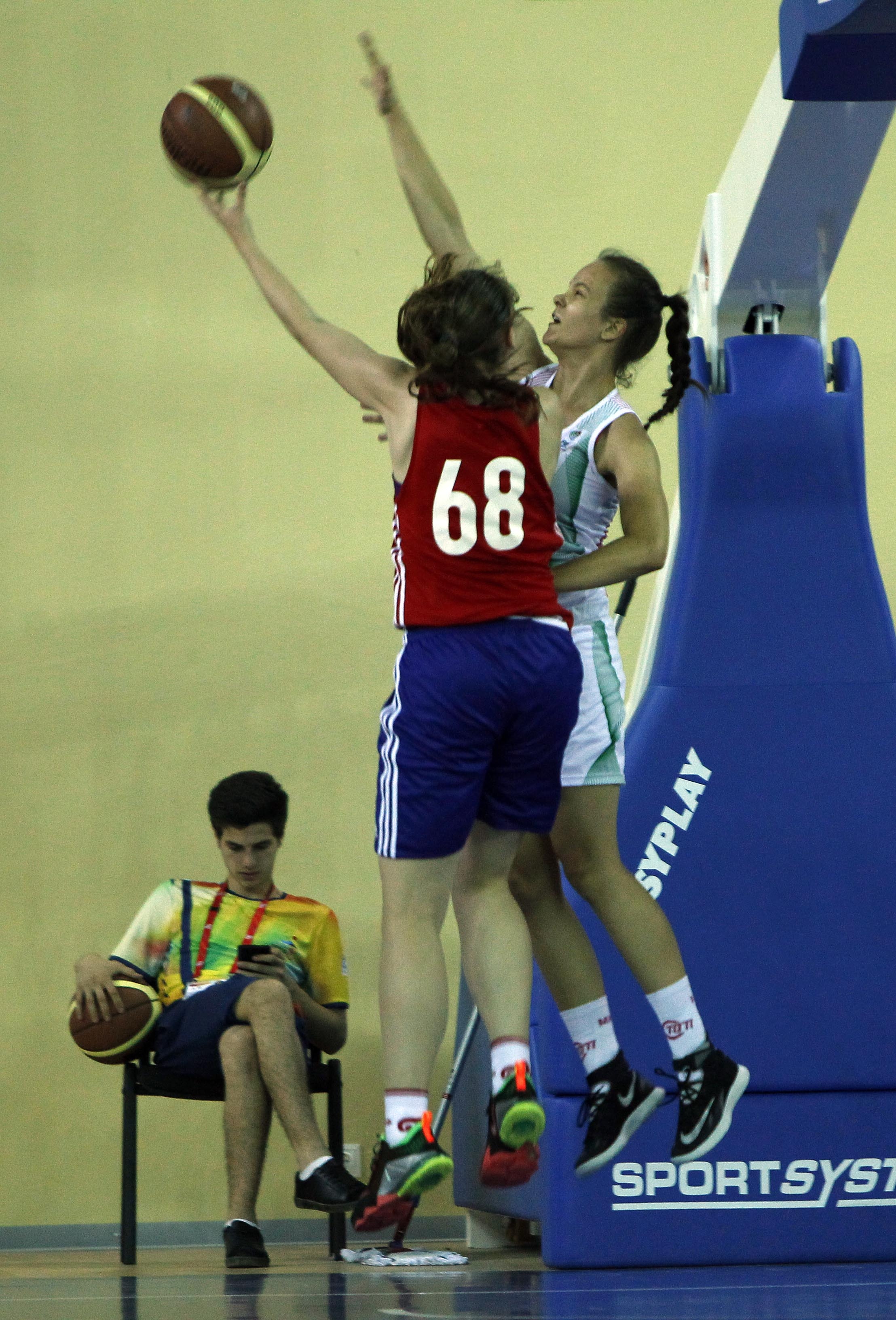 Magyar-orosz párharc