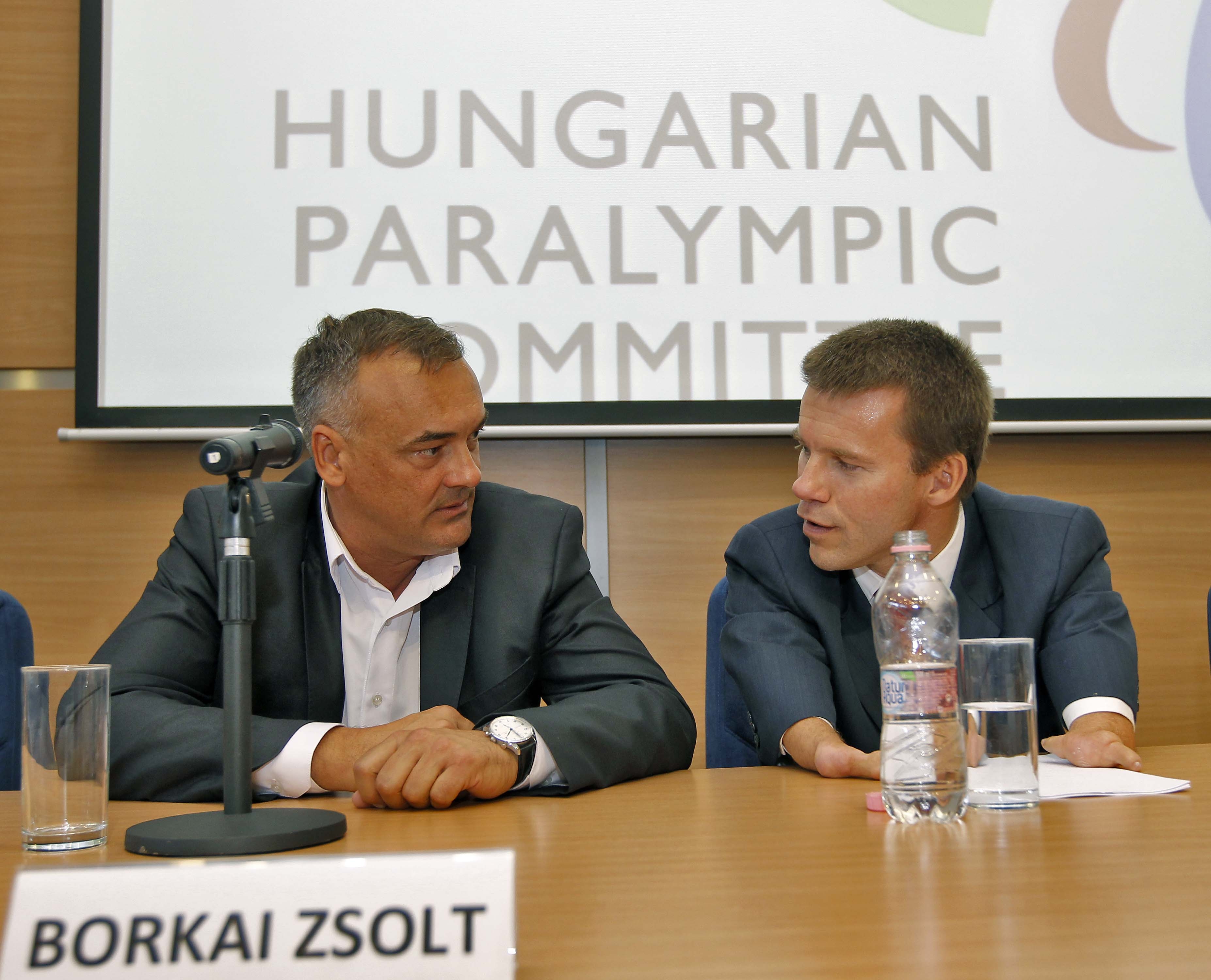 Borkai Zsolt MOB-elnök és John Petersson, az Európai Paralimpiai Bizottság elnöke