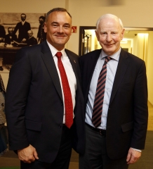 Borkai Zsolt, Patrick Hickey